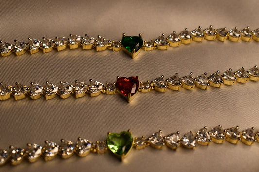 Elegant Heart-Cut Crystal Tennis Bracelet