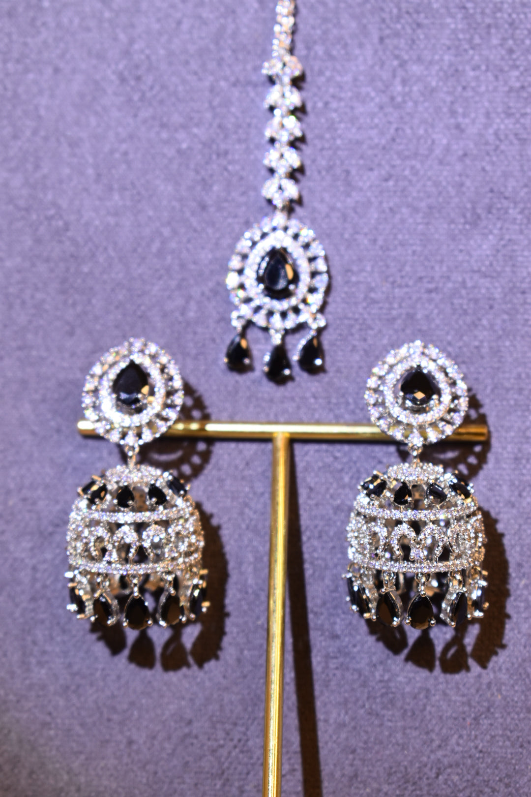 Noor-E-Naz 3-Piece Jhumka & Maang Tikka Set