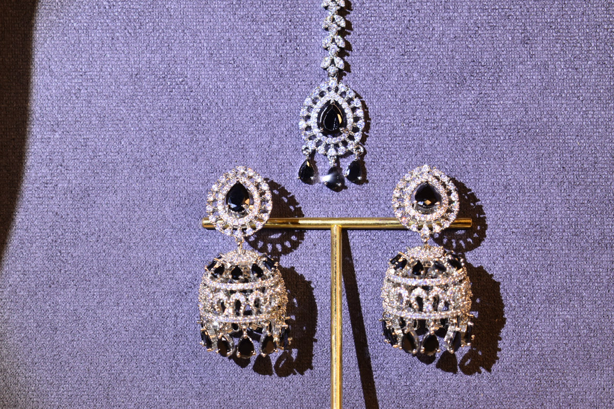 Noor-E-Naz 3-Piece Jhumka & Maang Tikka Set