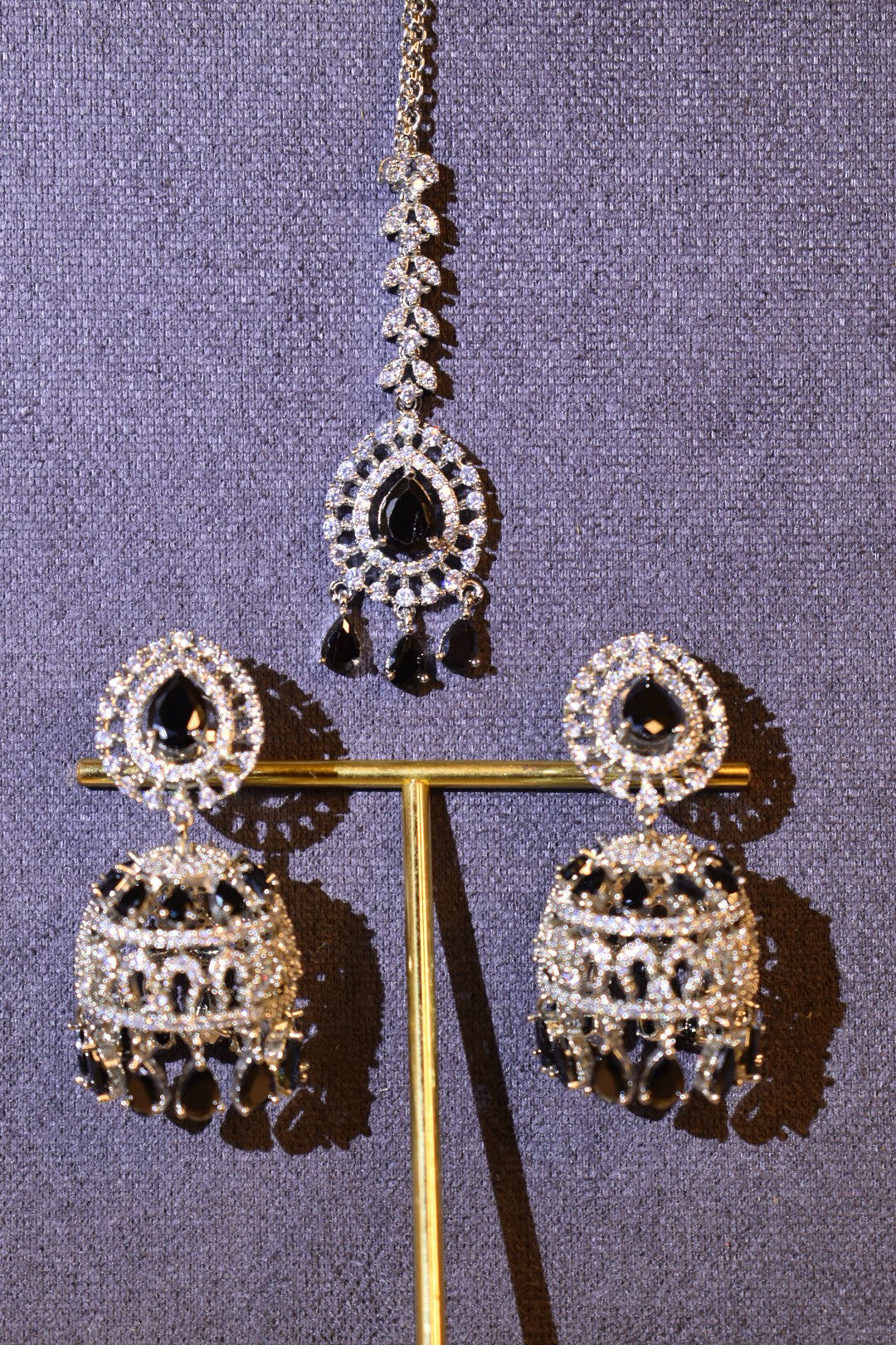 Noor-E-Naz 3-Piece Jhumka & Maang Tikka Set