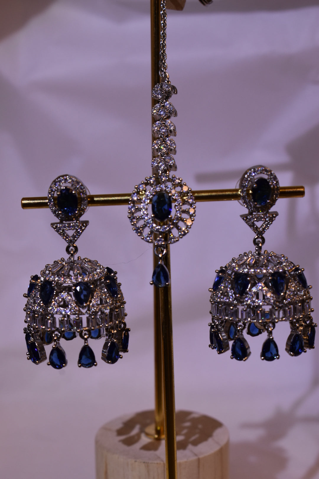 Noor-E-Naz 3-Piece Jhumka & Maang Tikka Set