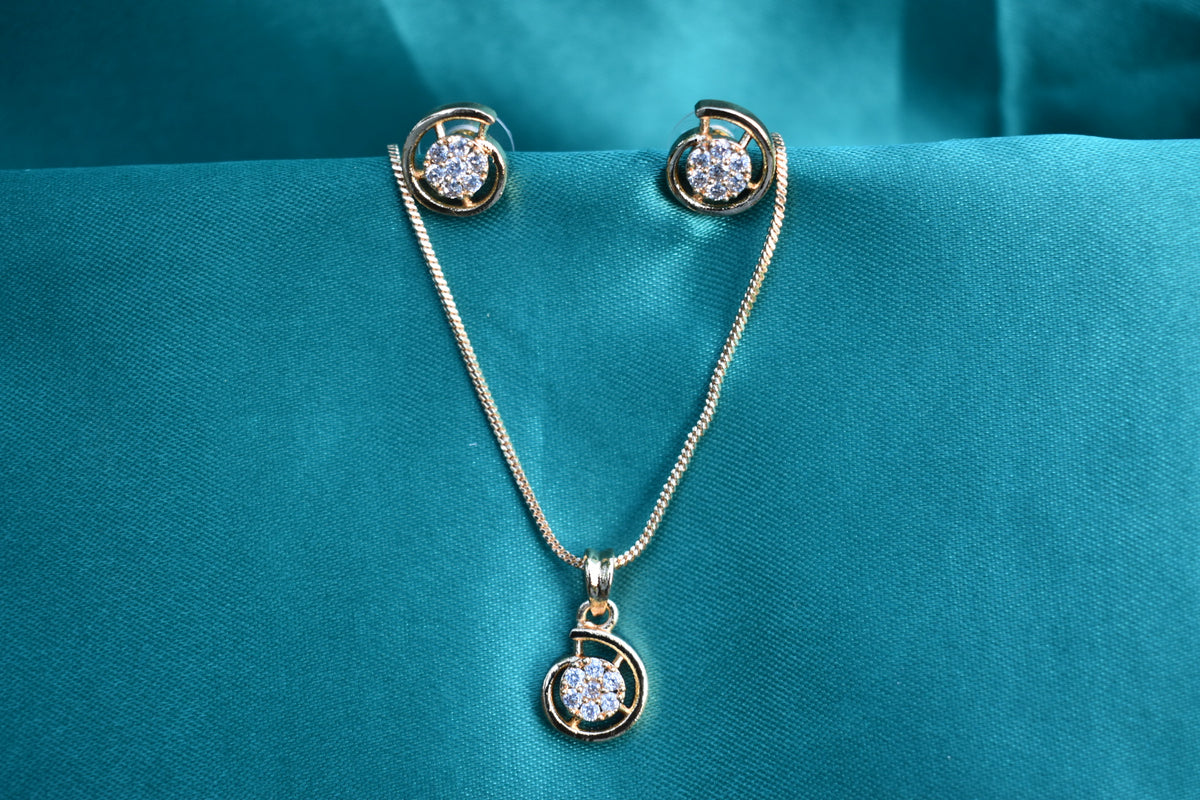 ✨ Celeste Halo Crystal Necklace & Earrings Set