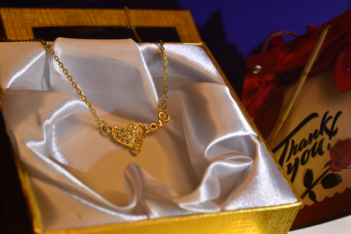 Emerald Floral Pearl Drop Necklace | Elegant Gold-Tone Statement Jewellery