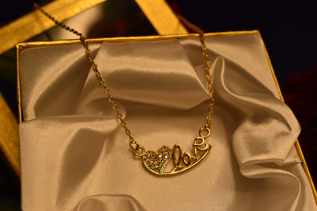 Emerald Floral Pearl Drop Necklace | Elegant Gold-Tone Statement Jewellery