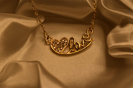 Emerald Floral Pearl Drop Necklace | Elegant Gold-Tone Statement Jewellery