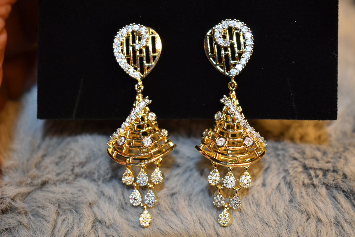 Luxury Gold Jhumka Earrings for Women – Sparkling Crystal Chandelier Drop Earrings