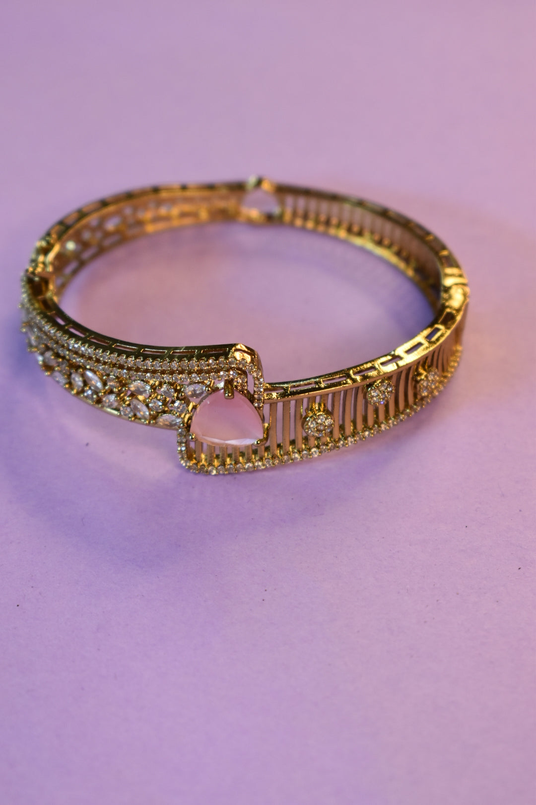 Leesuu Golden Bow Crystal Bracelet