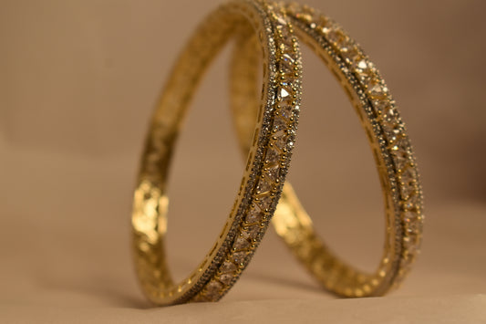 Golden Elegance Double-Row Diamond-Style Bangle | Leesuu