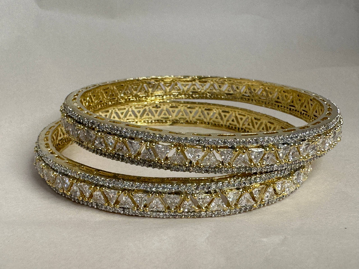 Golden Elegance Double-Row Diamond-Style Bangle | Leesuu