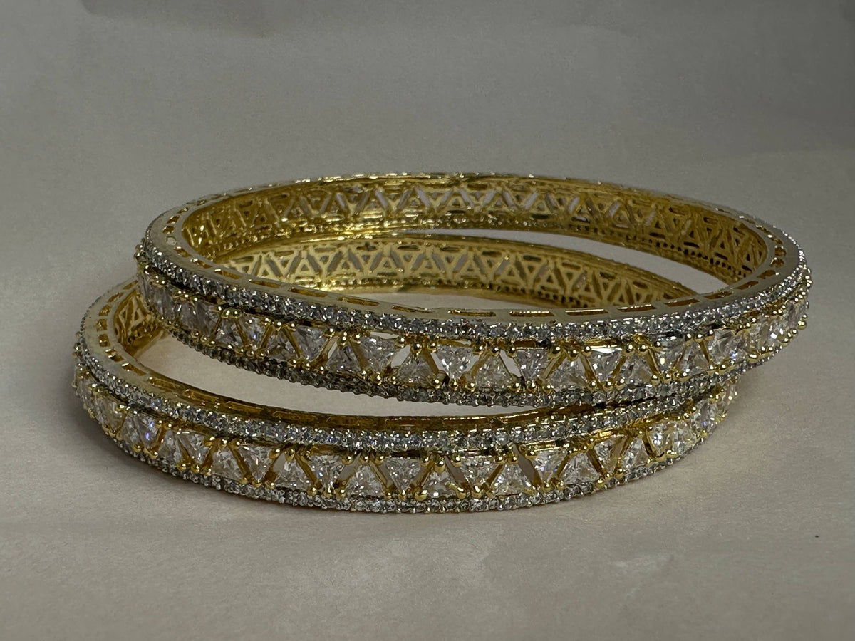 Golden Elegance Double-Row Diamond-Style Bangle | Leesuu