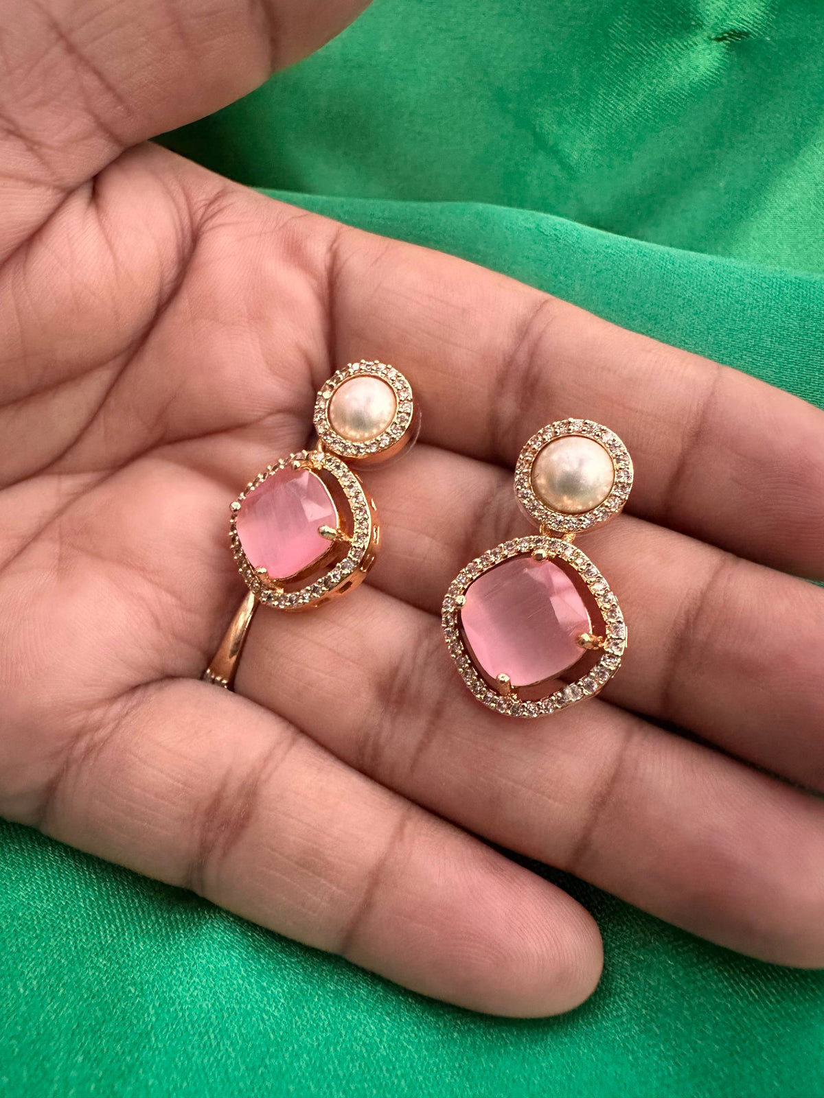 Éclat Duo Earrings – Elegant Statement Tops