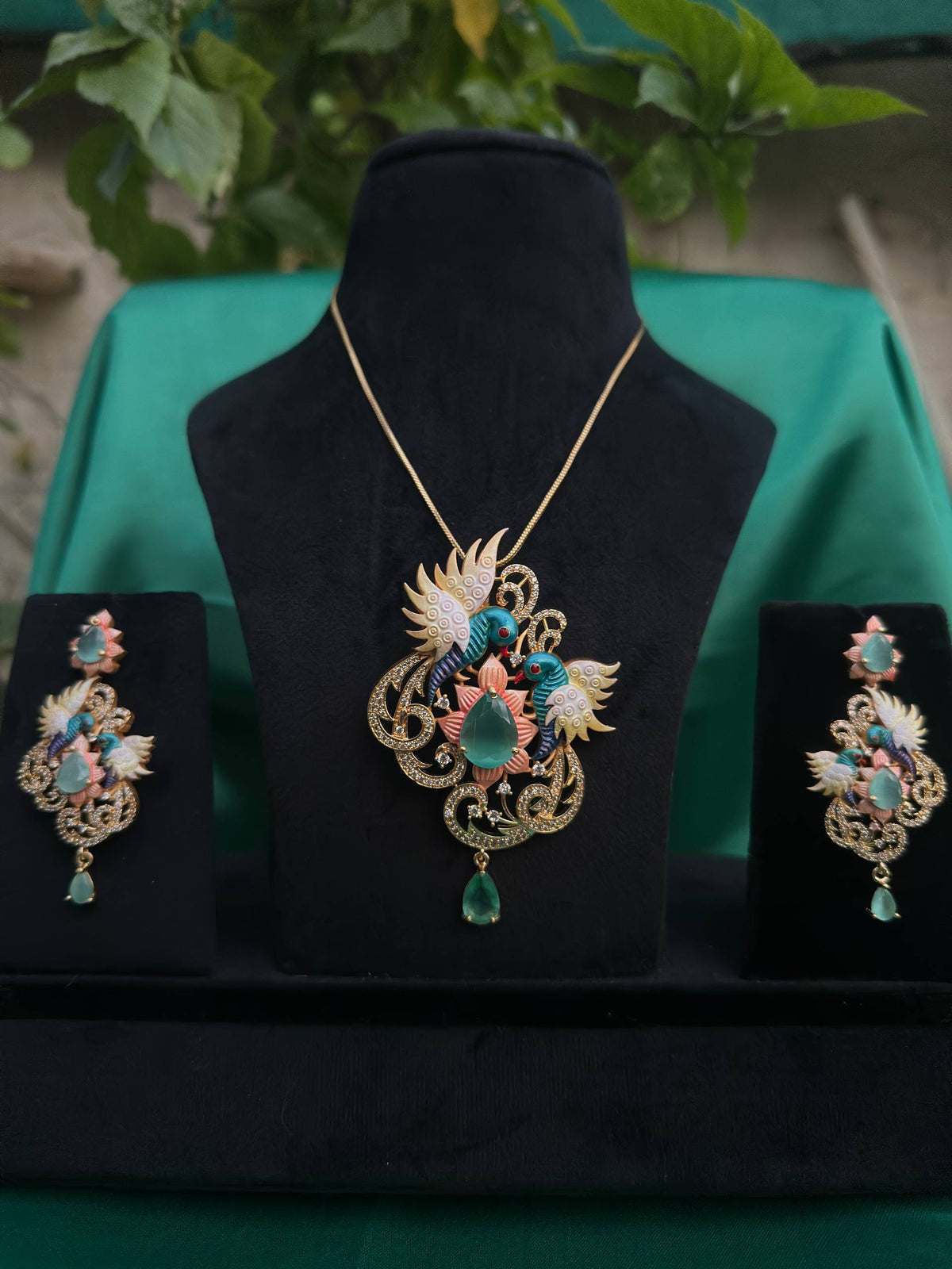 🦚 Royal Peacock Elegance Necklace & Earrings Set