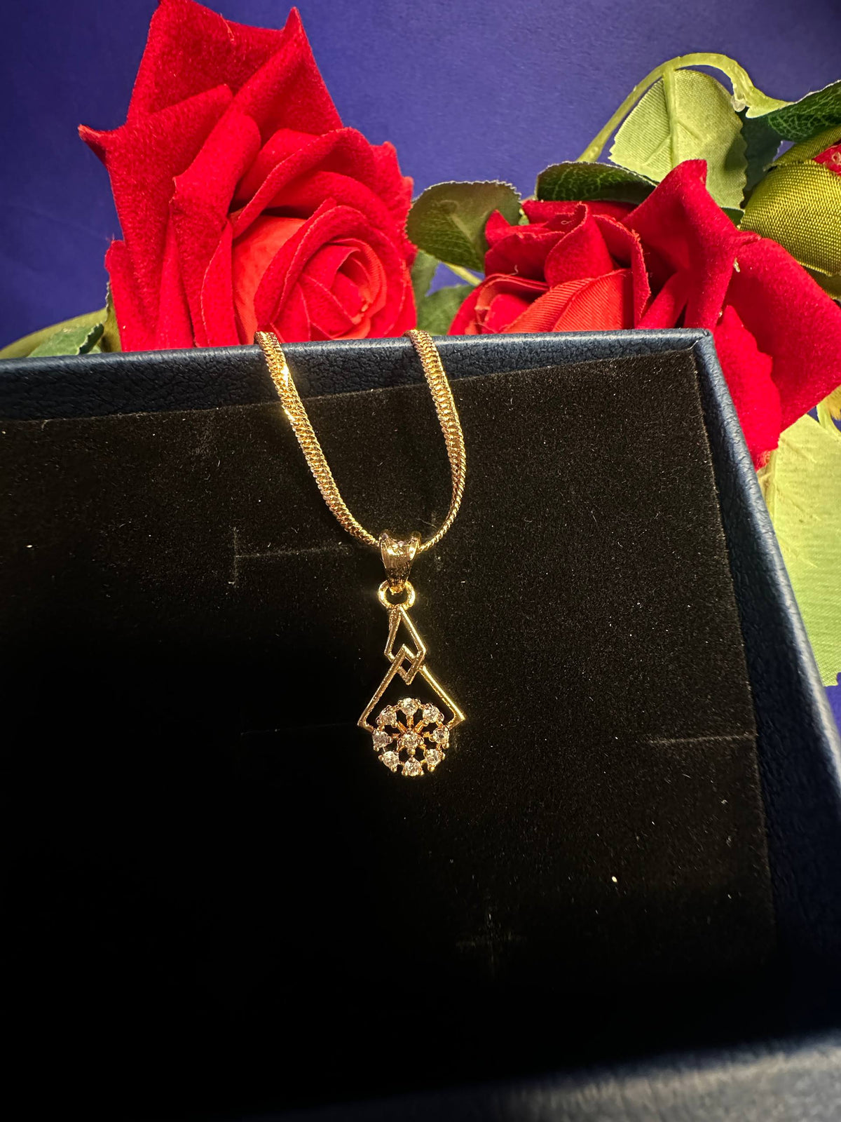 Emerald Floral Pearl Drop Necklace | Elegant Gold-Tone Statement Jewellery