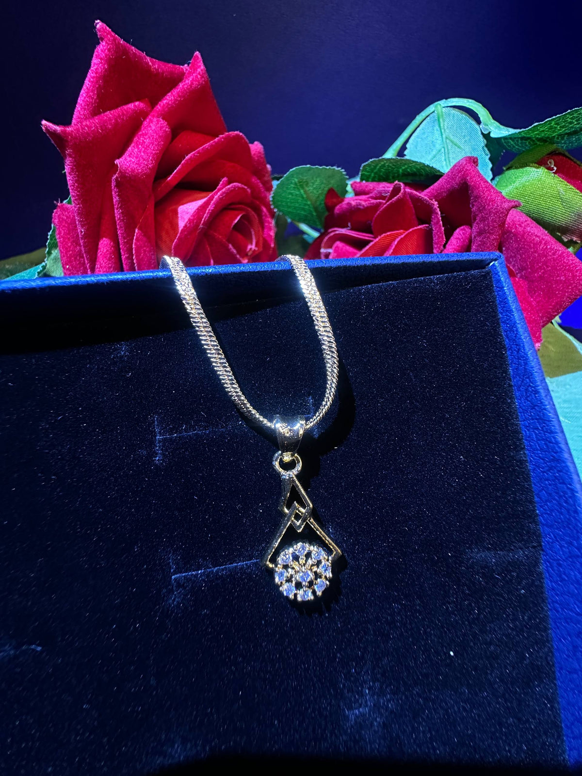Emerald Floral Pearl Drop Necklace | Elegant Gold-Tone Statement Jewellery